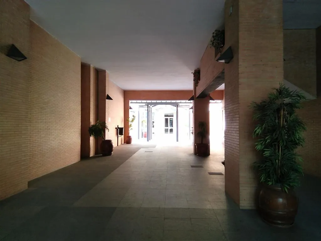 Apartamento Buhaira Seville Apartment