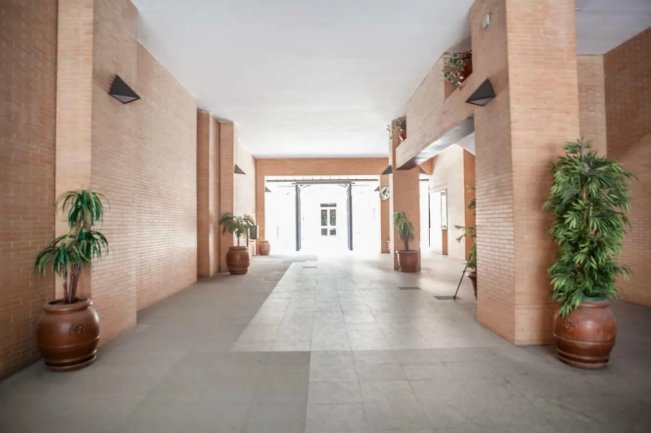 Apartamento Buhaira Seville 0*,  Spain