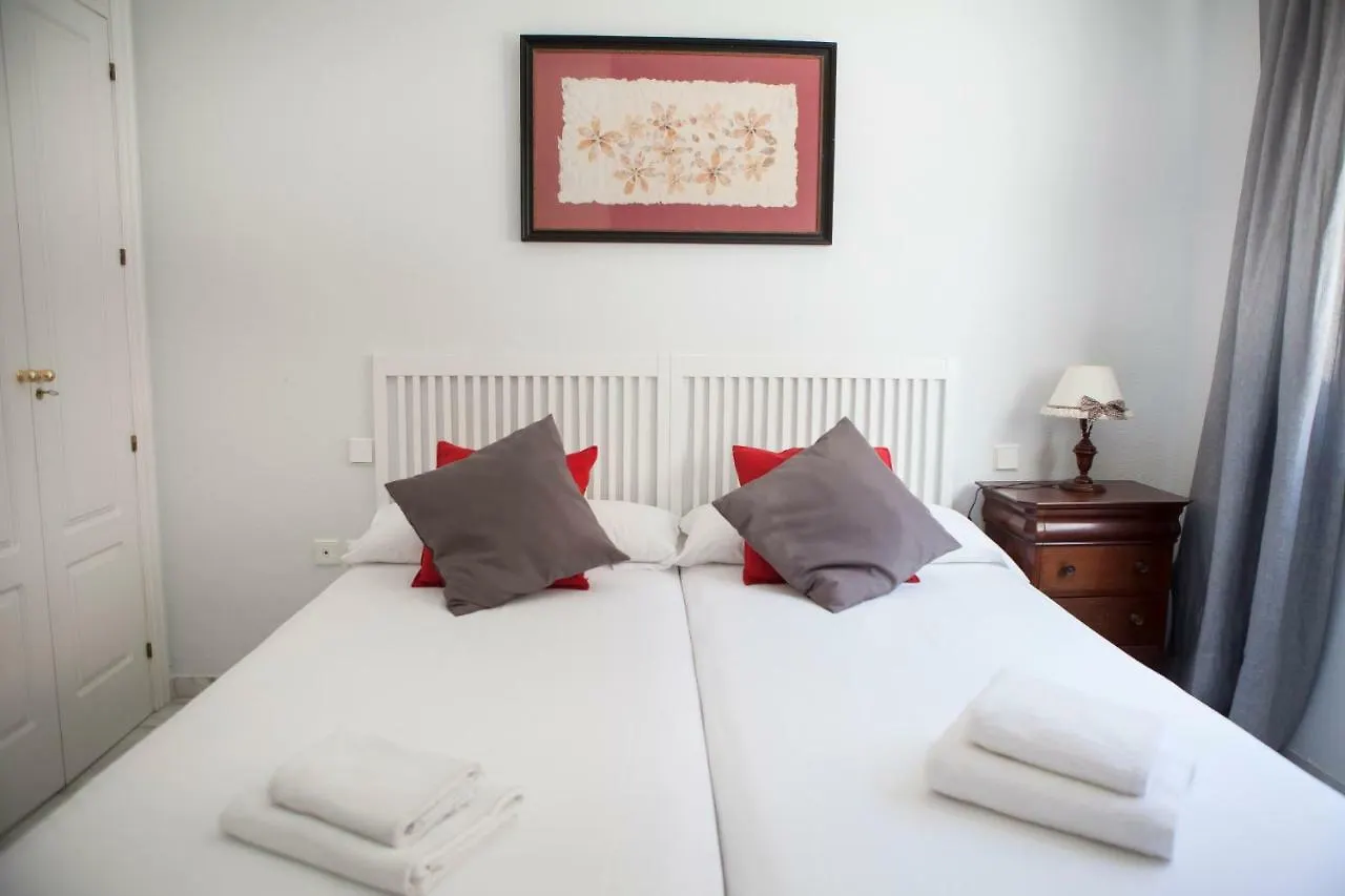 Apartment Apartamento Buhaira Seville