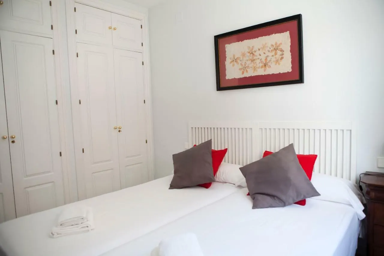 Apartamento Buhaira Seville 0*,